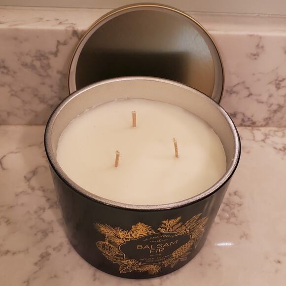 NEW Le Chandelle Balsam Fir 15 oz 3 Wick Candle Green Gold - Picture 2 of 5